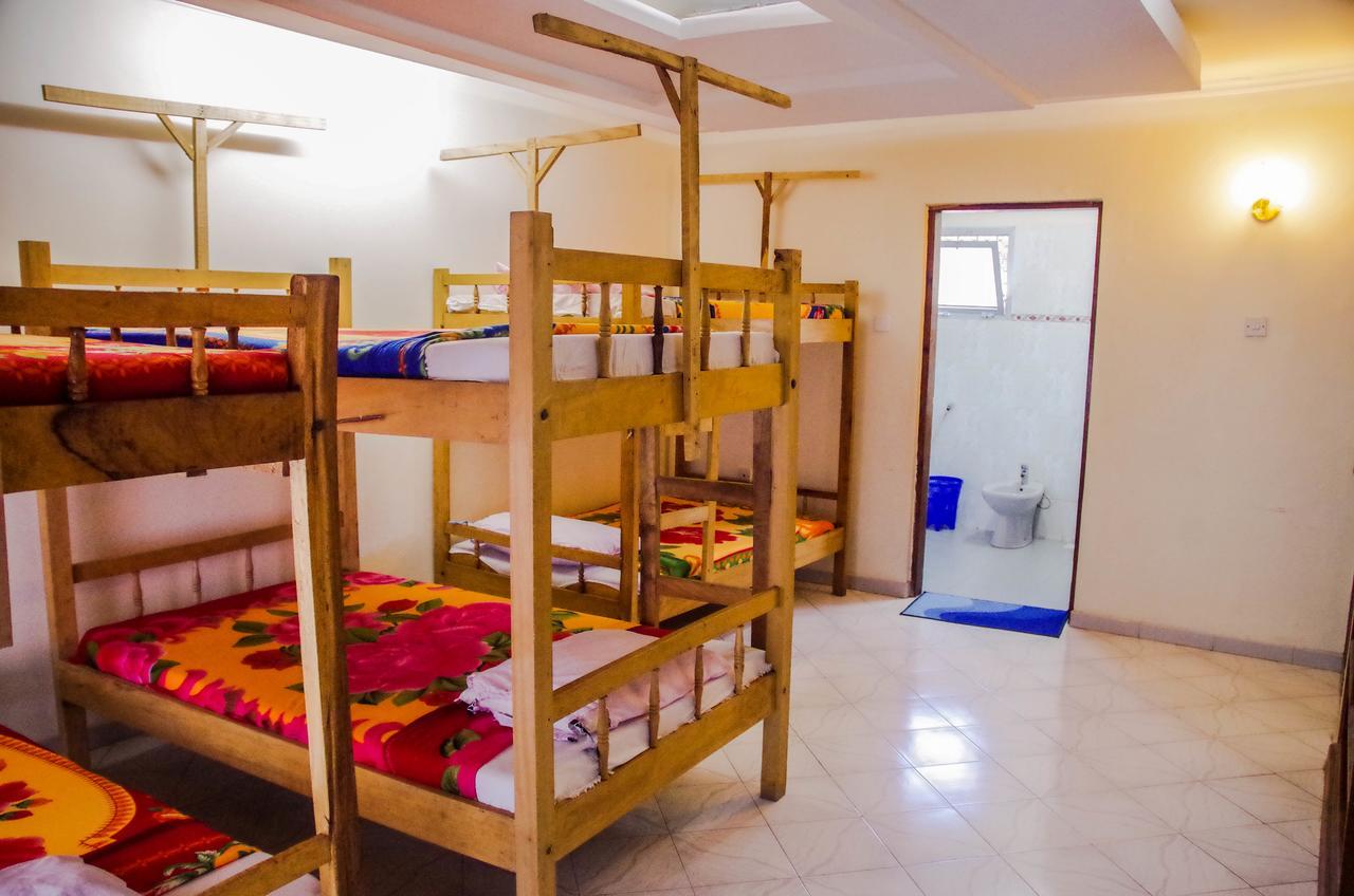 Wakawaka Hostel Аруша Экстерьер фото
