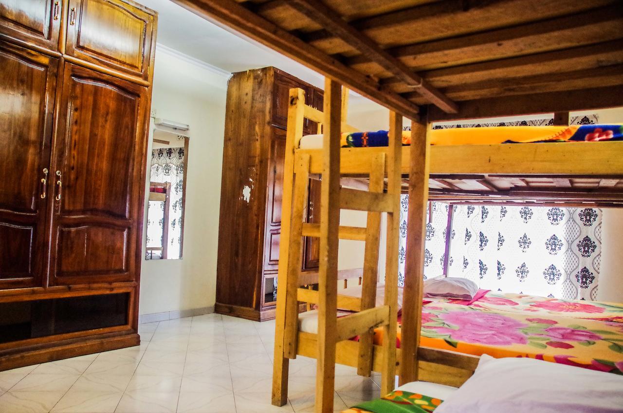 Wakawaka Hostel Аруша Экстерьер фото