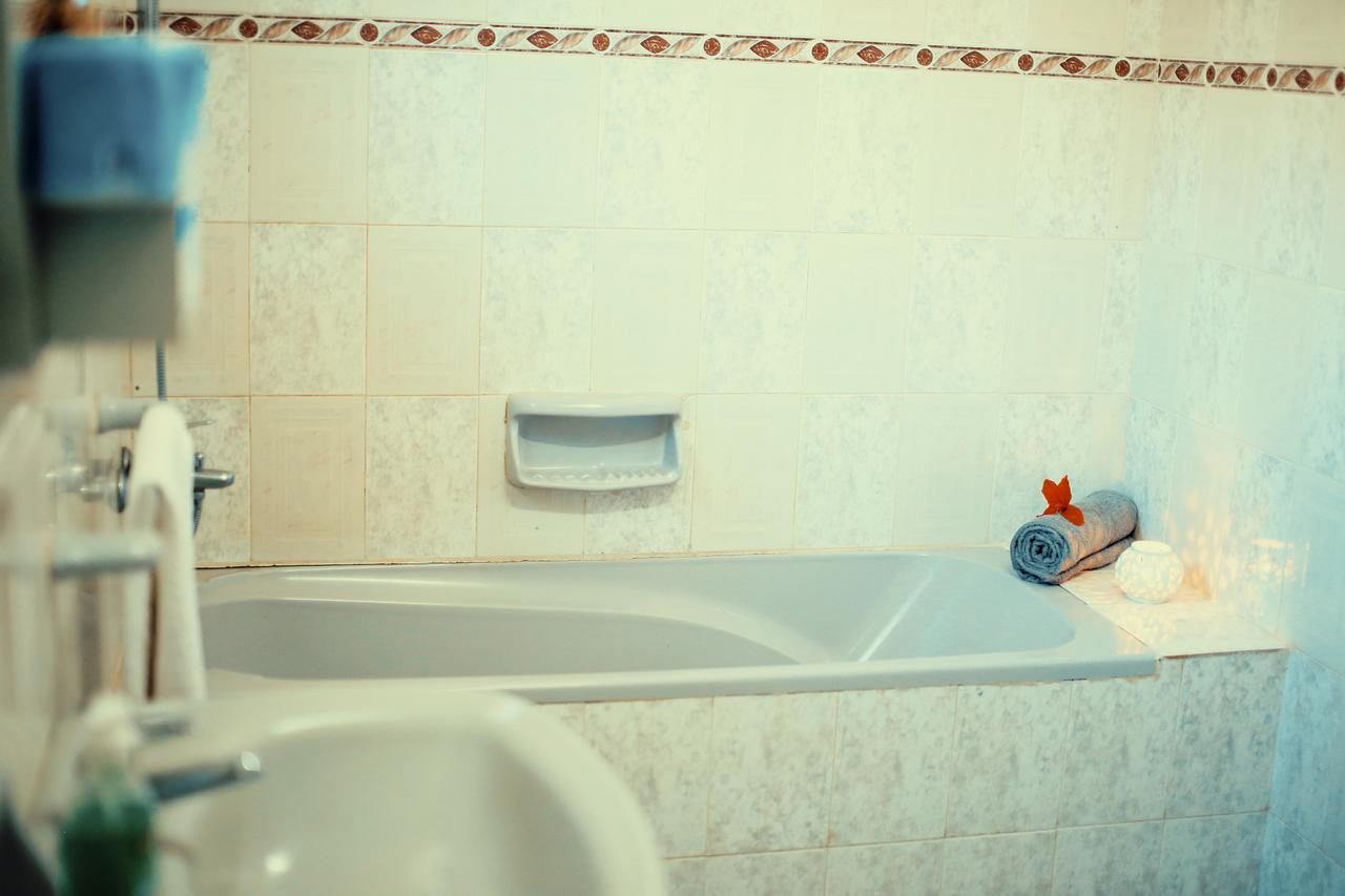 Wakawaka Hostel Аруша Экстерьер фото